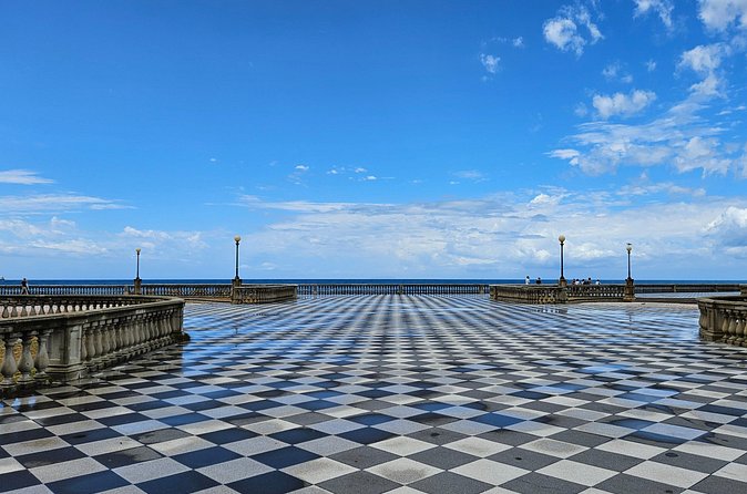 Secret Livorno: Walking Journey with History, Canals, and Legends - Who will get the most from this walk?