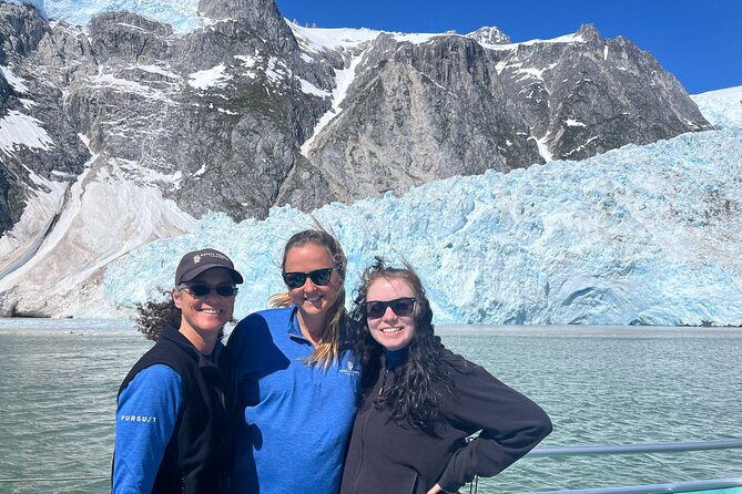 Seward Shore Excursion: Pre- or Post-Cruise Kenai Fjords National Park Tour - Aialik or Holgate: choosing the glacier experience