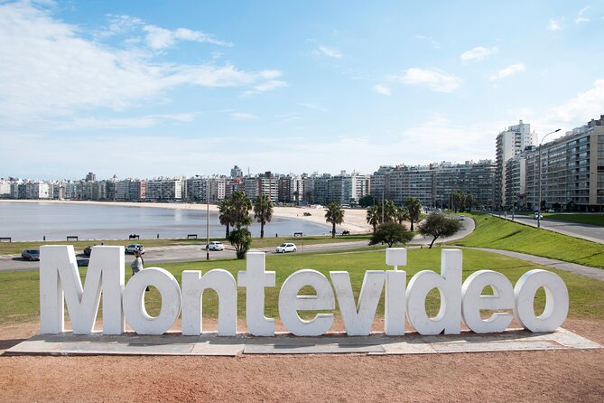 Shared Montevideo Tour for Cruisers - Old Town and Plaza Matriz: Montevideo’s first chapter
