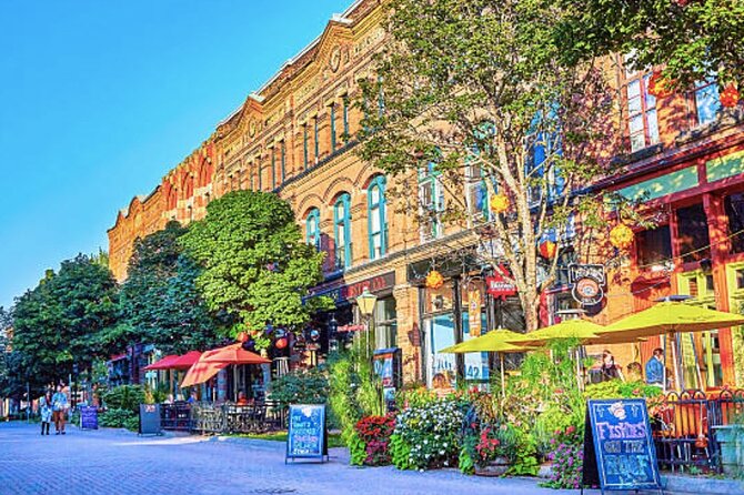 Shore Excursion: Charlottetown Highlights & Delights - Riding between the stops