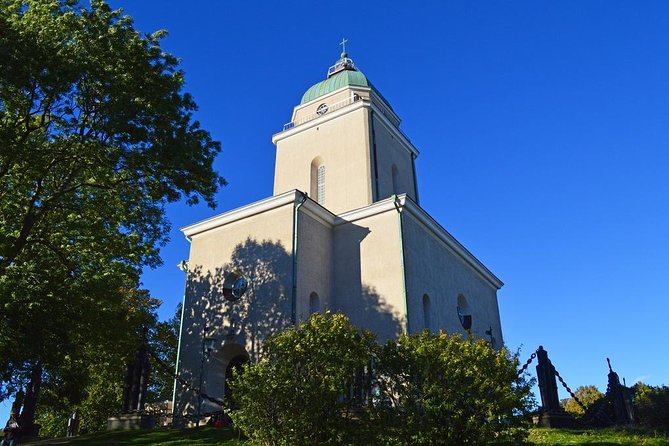 Shore Excursion- City sightseeing and Suomenlinna from Helsinki Harbors - Helsinki’s two great churches