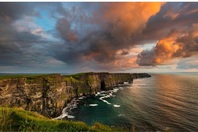 Shore Excursion Cliffs of Moher explorer tour, Wild Atlantic Way from Galway - Food, facilities, and what to pack