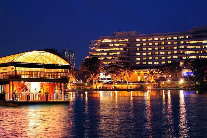 Shore Excursion Colombo Port To Colombo City Tour for 1 to 2 People - Colombo’s colonial waterfront in a few stops