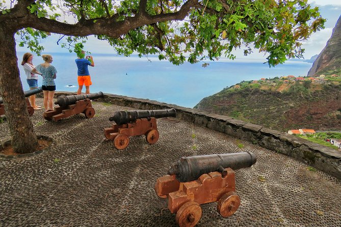 Shore Excursion - East Madeira Peaks & Santana - The guide can turn a busy route into a good day