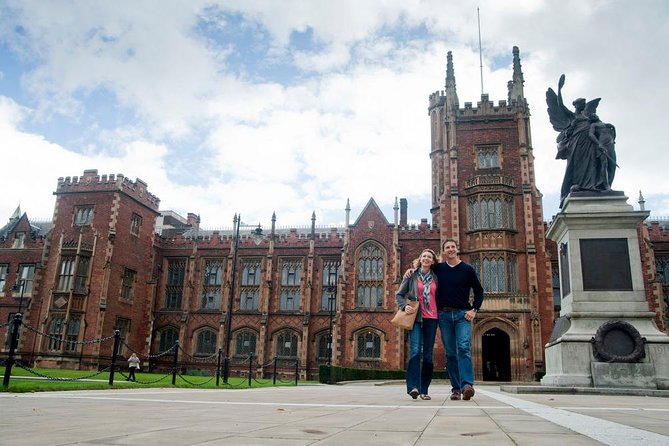 Shore Excursion from Belfast: Including Giants Causeway and Belfast City. - Belfast comes late and moves at city speed