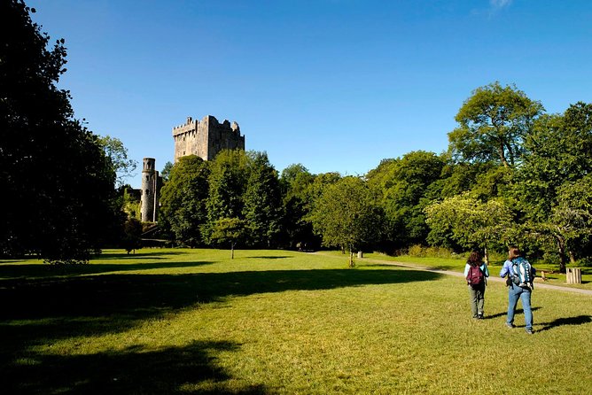 Shore Excursion From Cork: Including Blarney Castle and Kinsale - Blarney Woolen Mills and shopping time