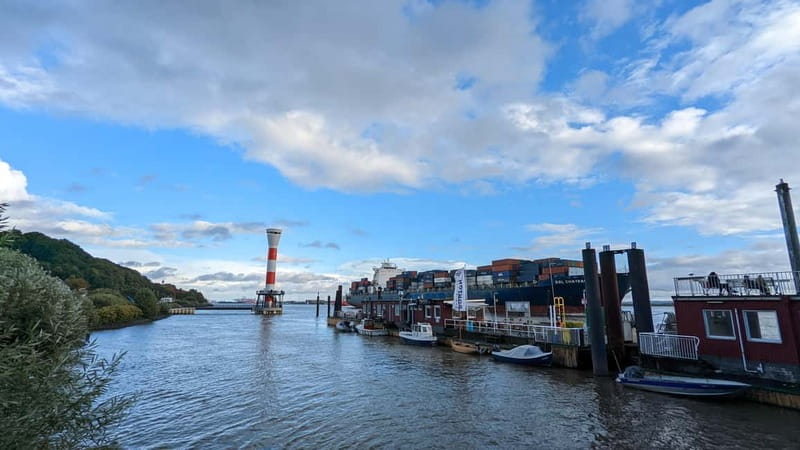 Shore excursion from Kiel to Hamburg. Private Van Tour. - Price, group size, and the real value