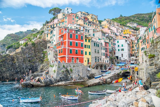 Shore Excursion from Livorno: Cinque Terre and Pisa independent private tour - Price, extra costs, and real value