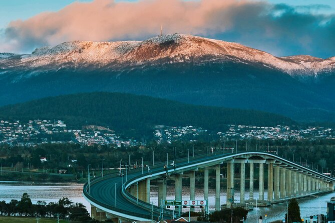 Shore Excursion: Hobart Wanderer - Richmond gives the day a change of pace