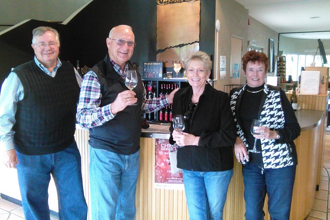 Shore Excursion: Local Tasting Tour from Tauranga - Port pickup and the first look at Tauranga
