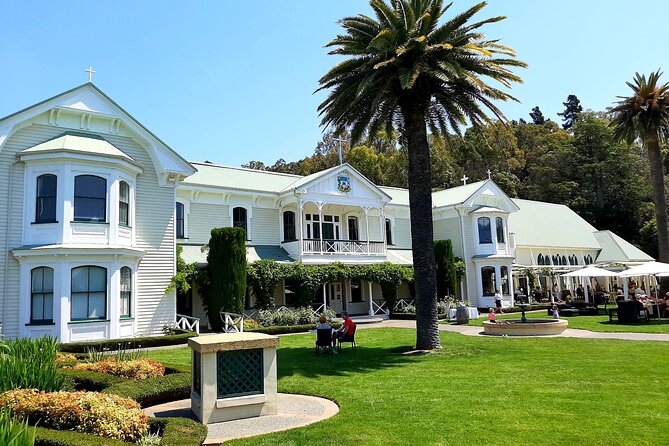 Shore Excursion: Napier/ Hawke's Bay & Premium Wineries tour - Brookfields Vineyards and the changing wine schedule