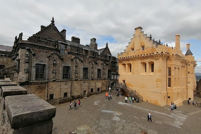 Shore Excursion to Loch Lomond & Stirling Castle - Kilmahog and a proper Highland cow encounter