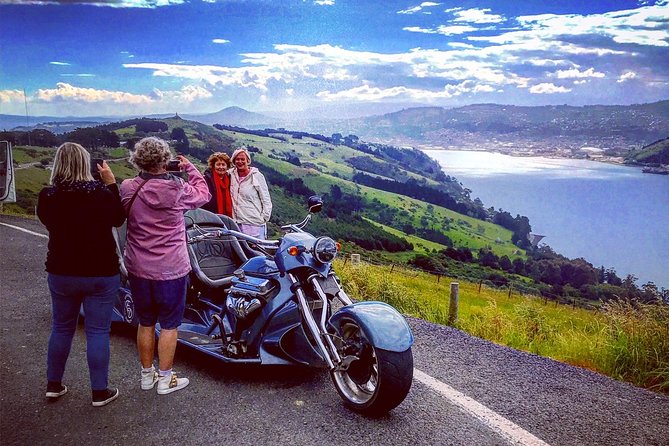 Shore Excursion: V8 Trike, Peninsula and City Tour - Starting at the Octagon with Dunedin’s grand old center