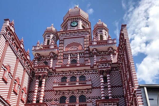 Shore Excursions Colombo Port Passenger Terminal -Kalaniya Temple - Colombo Fort, Pettah, and the old city