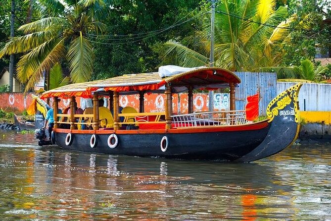 Shore Excursions from Cochin Cruise Terminal - Dutch Palace and the old city route
