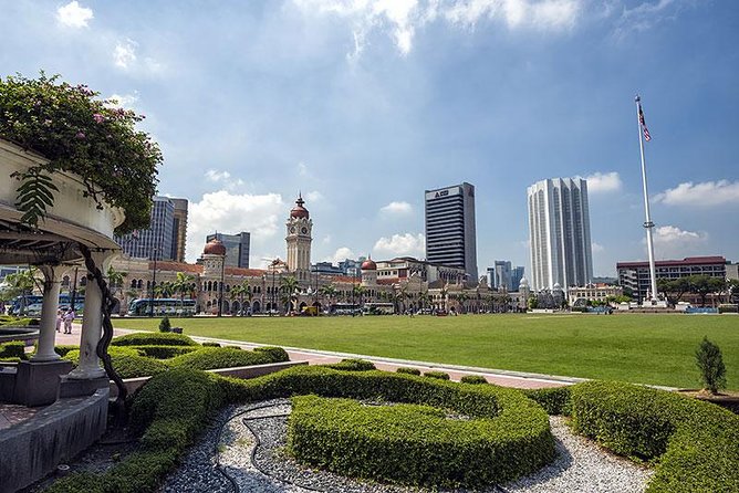 Shore Excursions from Port Klang Terminal - The Petronas Twin Towers and KLCC Park
