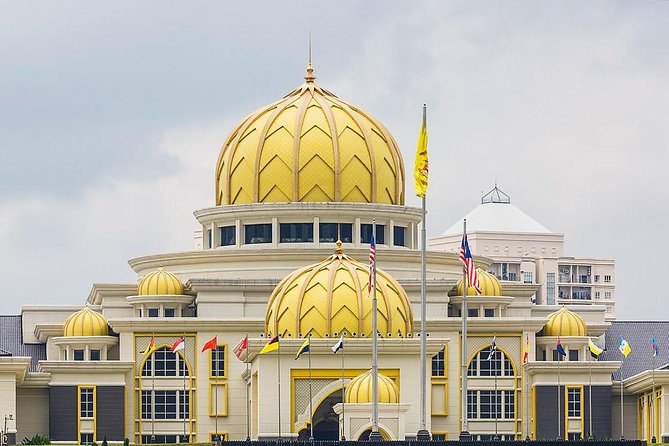 Shore Excursions from Port Klang Terminal - Jadi Batek Gallery and Malaysian artistic tradition