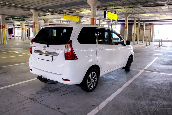 Shuttle from Cape Town Cruise Terminal to Cape Town City Hotels - A practical ride from Cape Town Airport to the city
