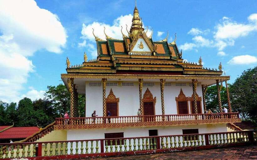 Sihanoukville City Tour for Cruise Passengers with 7 Stops - The Preah Thong Neang Neak Statue