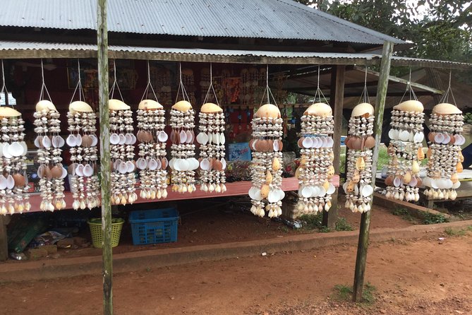 Sihanoukville Highlights Day Tour for Cruise Passengers - Golden Lions and the Preah Thong Neang Neak statue