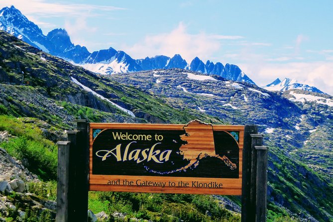 Skagway Shore Excursion: White Pass Summit and Skagway City Tour - A quick look over Skagway’s harbor