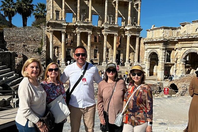 SKIP THE LINE: Private EPHESUS TOUR for CRUISERS English/Spanish - Walking through Ephesus for three hours