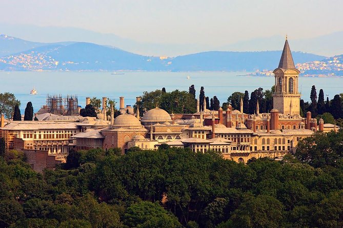 Small Group Istanbul Full-Day Shore Excursion: Hagia Sophia, Topkapi Palace, Blue Mosque, Hippodrome and Grand Bazaar - Lunch gives the day a needed pause