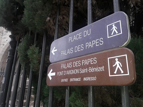 Small Group Marseille Shore Excursion : Avignon & Chateauneuf du Pape Wine Tour - Should you book it?