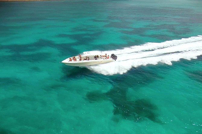 Speed Boat & Snorkeling Tour Pinel & Tintamarre Islands for CRUISE SHIP GUESTS - Pinel Island and a proper lunch break
