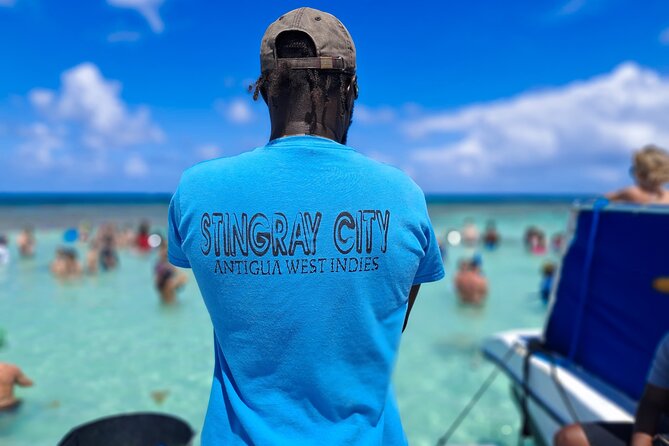 Stingray City Experience Antigua - Cruise Ship Passengers Edition - What the group size means in practice