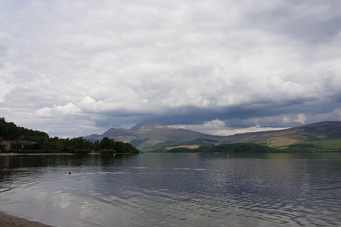 Stirling Castle, Trossachs and Loch Lomond Shore Excursion - Lunch at The Drovers Inn