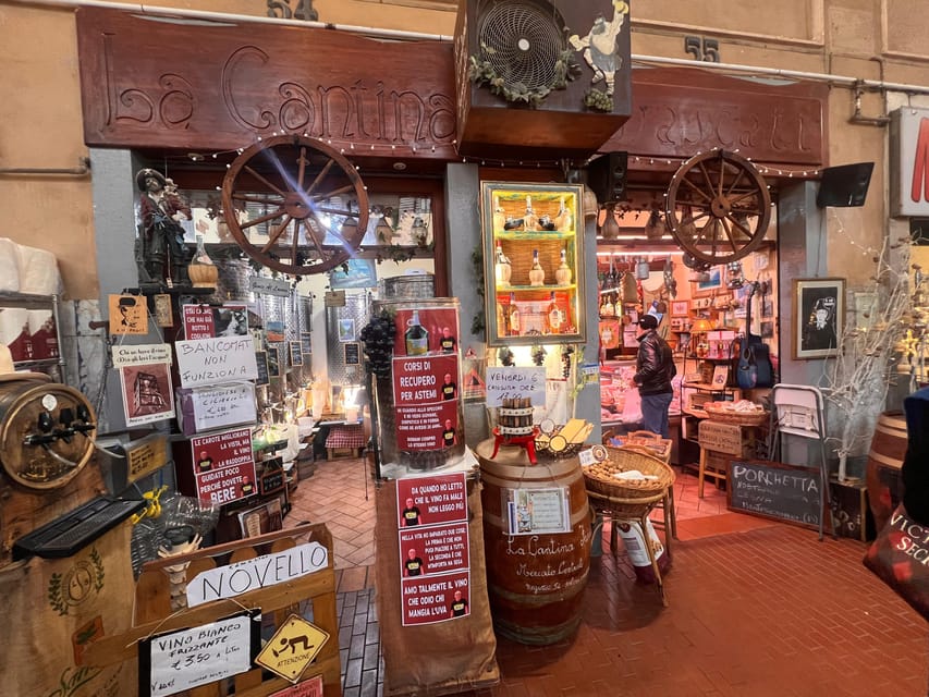 Street Food Walking Tour: Discover Livorno’s Local Flavors - How Much Food Do You Get?