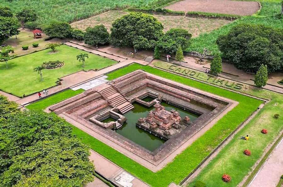 Surabaya Shore Excursions: 6–8 Hour Surabaya/Trowulan/Madura - Who gets the best value from this tour