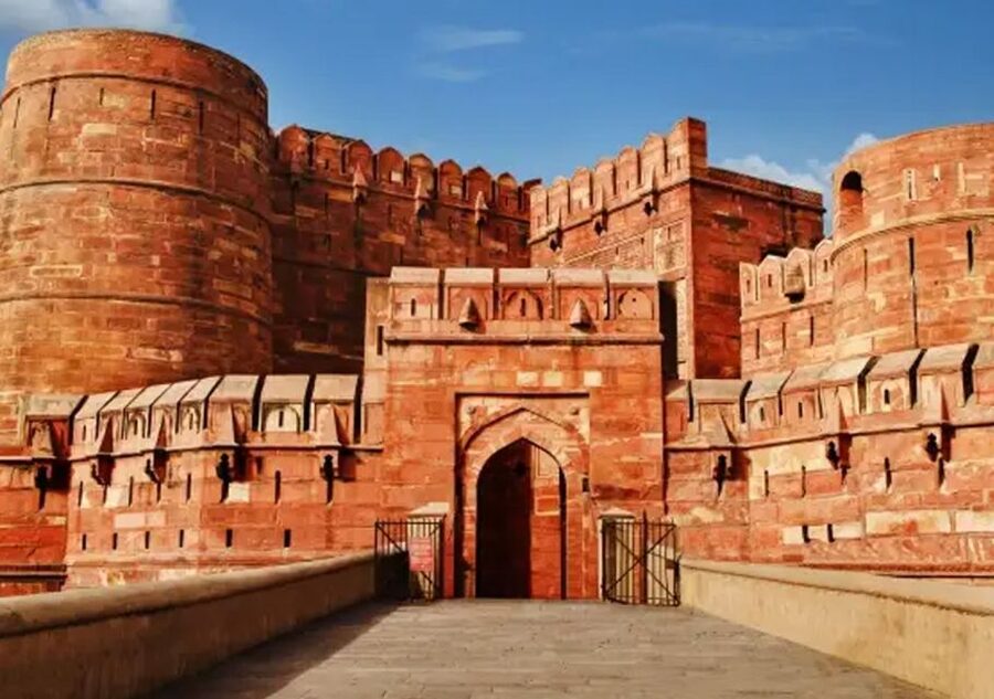 Taj Mahal and Agra Private Tour with free Airport pickup - Shopping stops can change the feel of the day