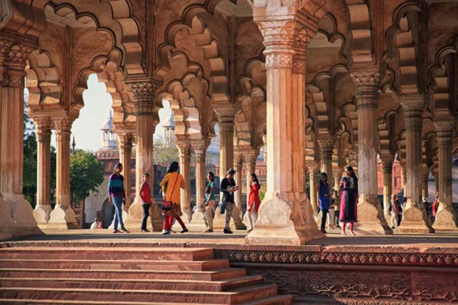 Taj Mahal and Agra Private Tour with free Airport pickup - Guide quality is the tour’s strongest human element