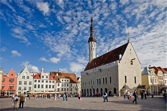 Tallinn Shore Excursion: Tallinn Sightseeing Tour by Coach and Foot - Lower Old Town and Town Hall Square