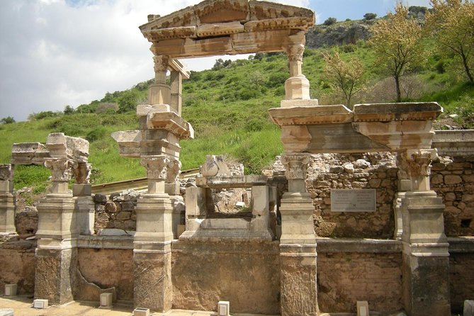 The Best of Ephesus Tour For Cruisers - Leaving Kusadasi Port for the ancient city