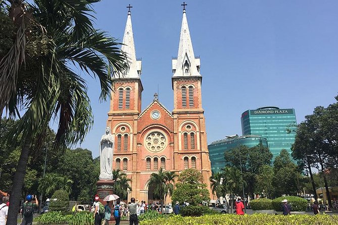 The Real Ho Chi Minh City - Phu My Shore Excursions - Cheo Leo Cafe and the cloth-filter coffee tradition