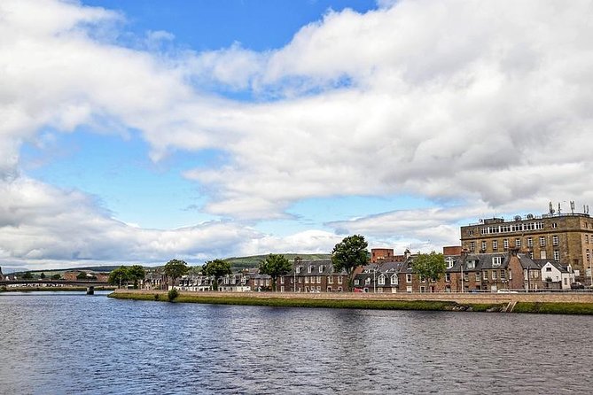 The Ultimate Loch Ness Group Tour from Invergordon - Fiona’s personal style is a major part of the value