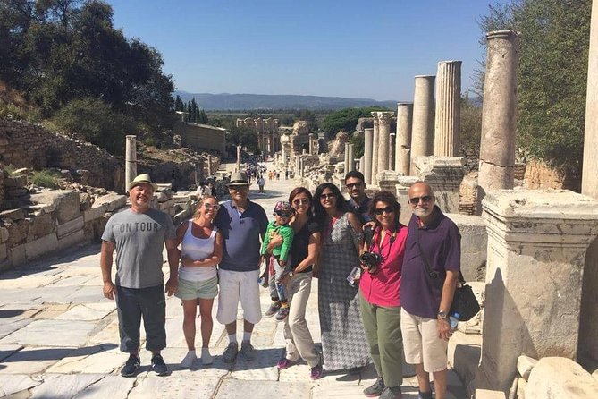 Top-Rated: Ephesus & Artemis Tour for Cruisers WITH ENTRY TICKETS - Lunch, local food, and the shopping question