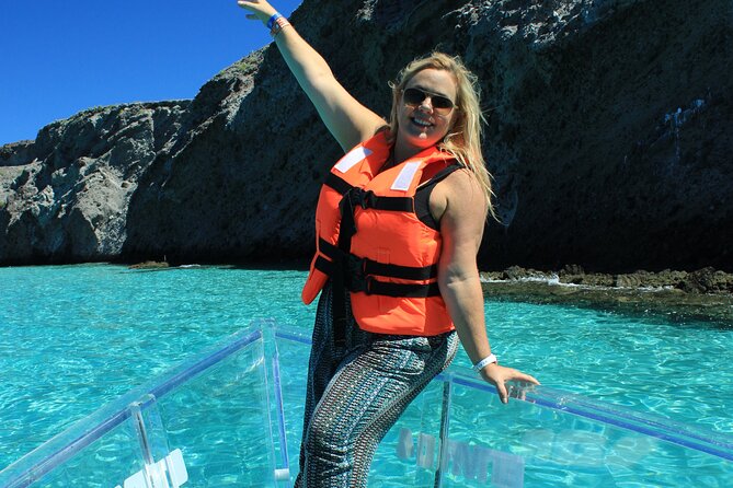 Tour to Arch in the only Clear Boat in Cabo Cruise Hotel PICKUP! - Guides, language, and the human side of the trip