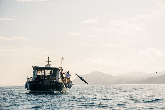 Traditional Boat Sailing Tour from Port of Palma - Key points at a glance
