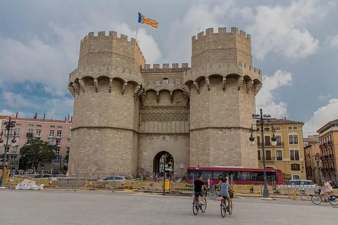 Valencia Private Tour with Hotel or Cruise Port Pick up - Roman mausoleums and a change of historical scale