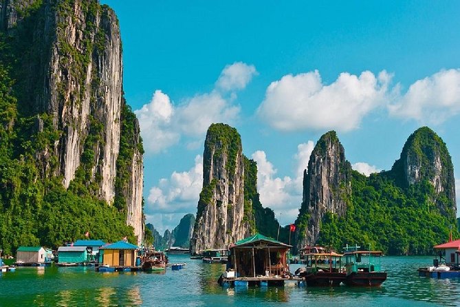 VIP Ha Long Bay 6 hour FUJI cruise with latest luxury cruise ship + limousine + highway + dinner for Japanese only - Sunset tea on the second-floor deck