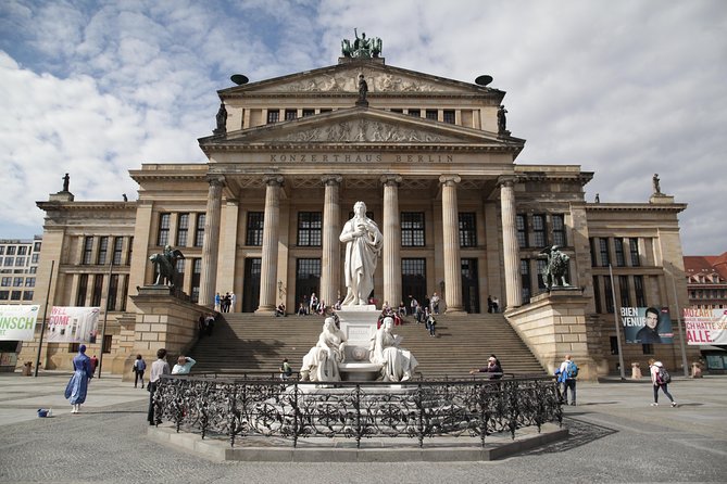 Warnemuende Shore Excursion: Private Berlin Tour - Adding Pergamonmuseum to the schedule