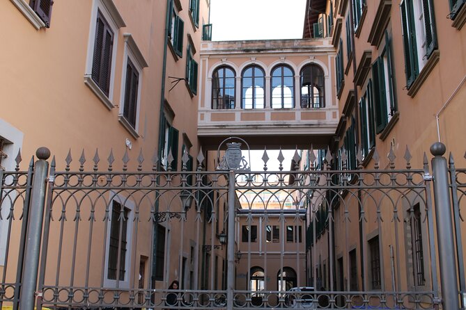 We Love Livorno : Cultural Tour - Claudia and the importance of the English guide